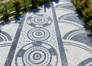 dış cephe taş kaplama, dekoratif duvar taşı, doğal taş kaplama, traverten cephe, granit cephe kaplama, villa dış cephe taşı, taş duvar uygulaması, Silivri taş kaplama, Çatalca duvar taşı, Tekirdağ dış cephe, Edirne taş duvar, İstanbul taş kaplama firması, taş kaplama ustası, dış mekan taş dekorasyonu, taş cephe modelleri, doğal taş ustası Silivri, kaliteli taş işçiliği